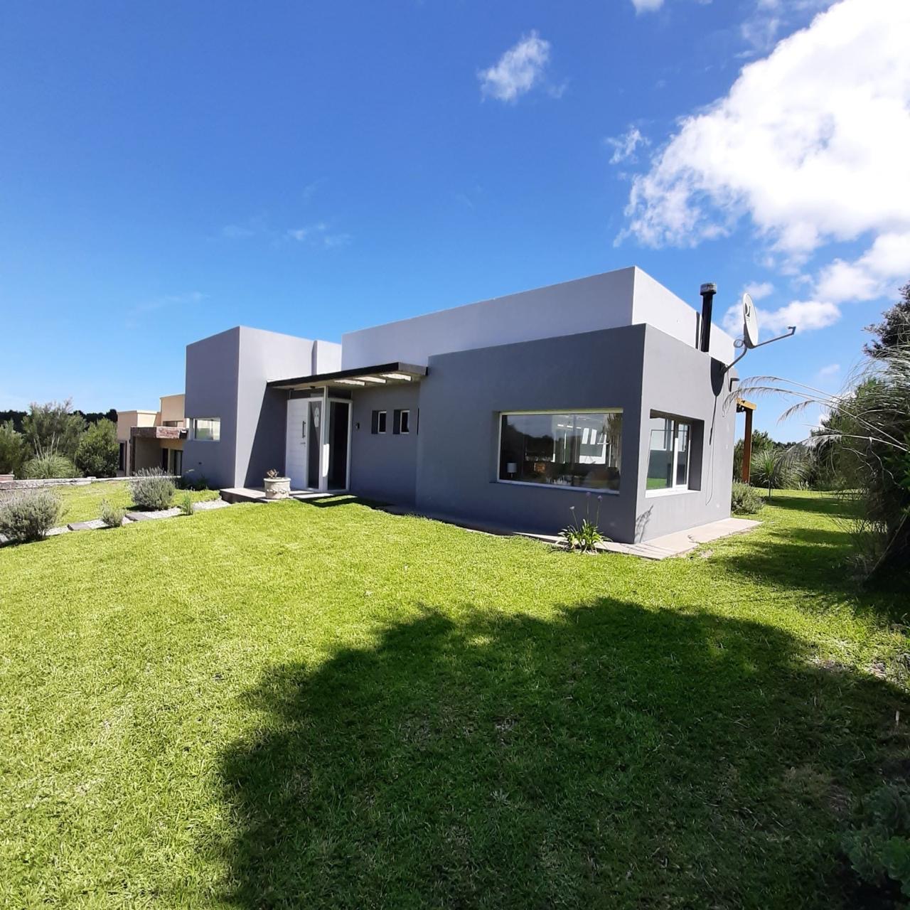 fccadd46-76b5-4822-8ca2-16be07f36f4b